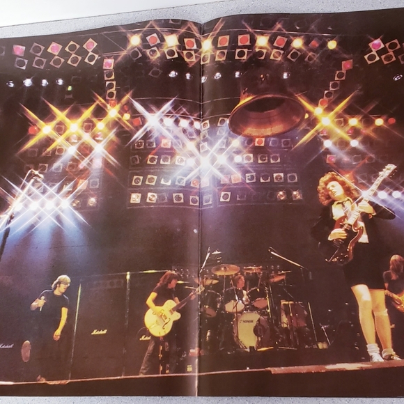Rare 1980 AC/DC Tour Program Booklet - Picture 6 of 9